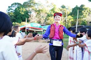 BIB: 3259
                            <button type="button" onclick="openModal(18981175)" class="btn btn-primary btn-sm float-right btn-popup" data-toggle="modal" data-target=".modal-high-quality">
                        <i class="fas fa-shopping-cart"></i> Add to Cart
                    </button>
                                            <button type="button" onclick="isThisMe(18981175, true)" class="btn btn-success btn-sm float-right btn-popup btn-isme hidden" data-toggle="tooltip" data-placement="bottom" title="นี่คือรูปของคุณใช่ไหม คลิกที่นี่เพื่อเอาเข้าอัลบั้ม">
                        <i class="fas fa-plus"></i> Add to album
                    </button>
                    <button type="button" onclick="isThisMe(18981175, false)" class="btn btn-warning btn-sm float-right btn-popup btn-isnotme hidden">
                        <i class="fas fa-ban"></i> Remove from album
                    </button>